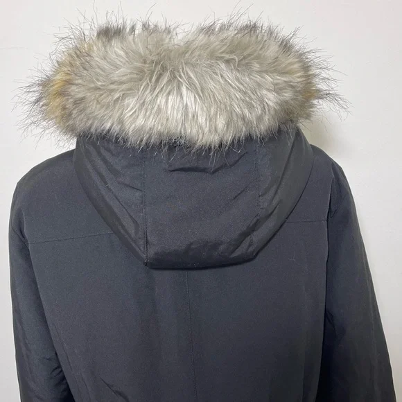 Andrew Marc 3/4 length black down jacket with fur hood Sz M - Picture 3 of 6